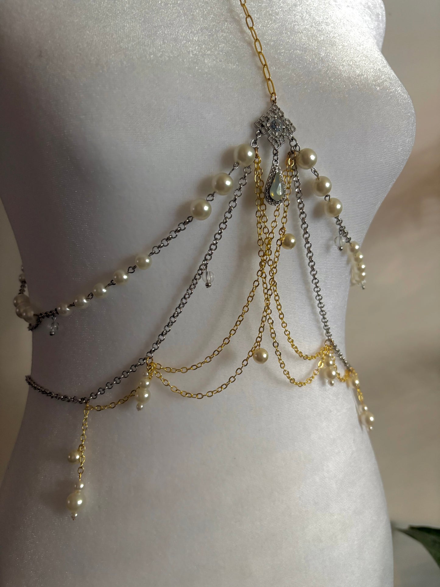 Body Jewelry Mixed Metal Torso and Waist Set with Pearl Details