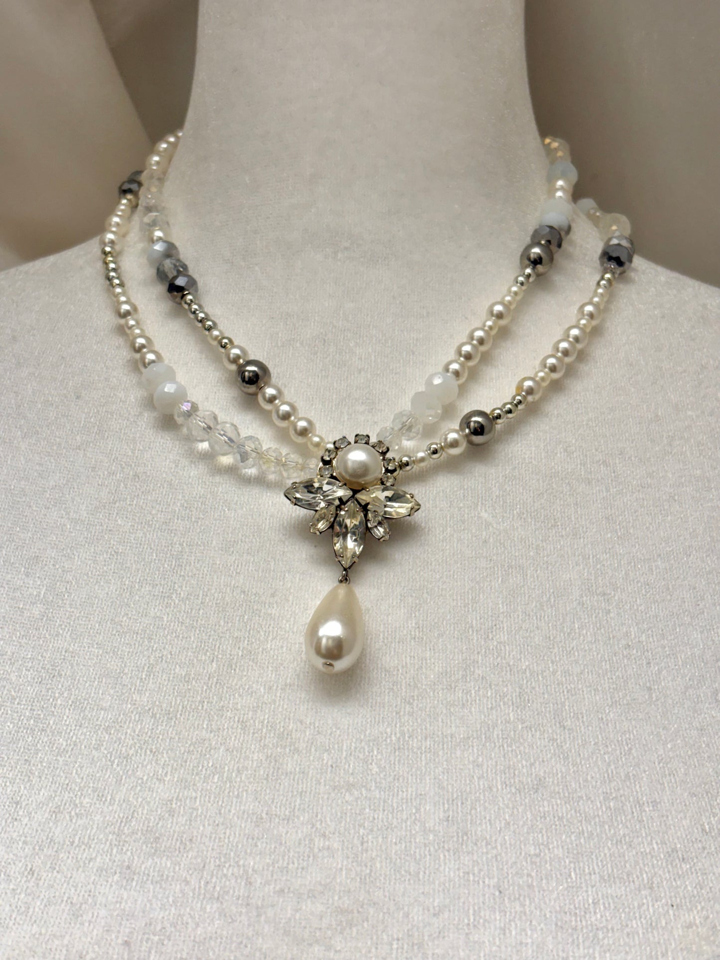 Silver Mixed Material, Vintage Crystal and Pearl Pendant, Glass Beads on Elastic String Necklace