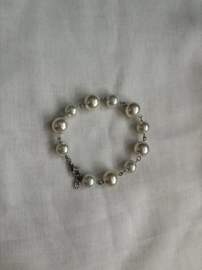 Silver Larger White Pearl Beaded Bracelet