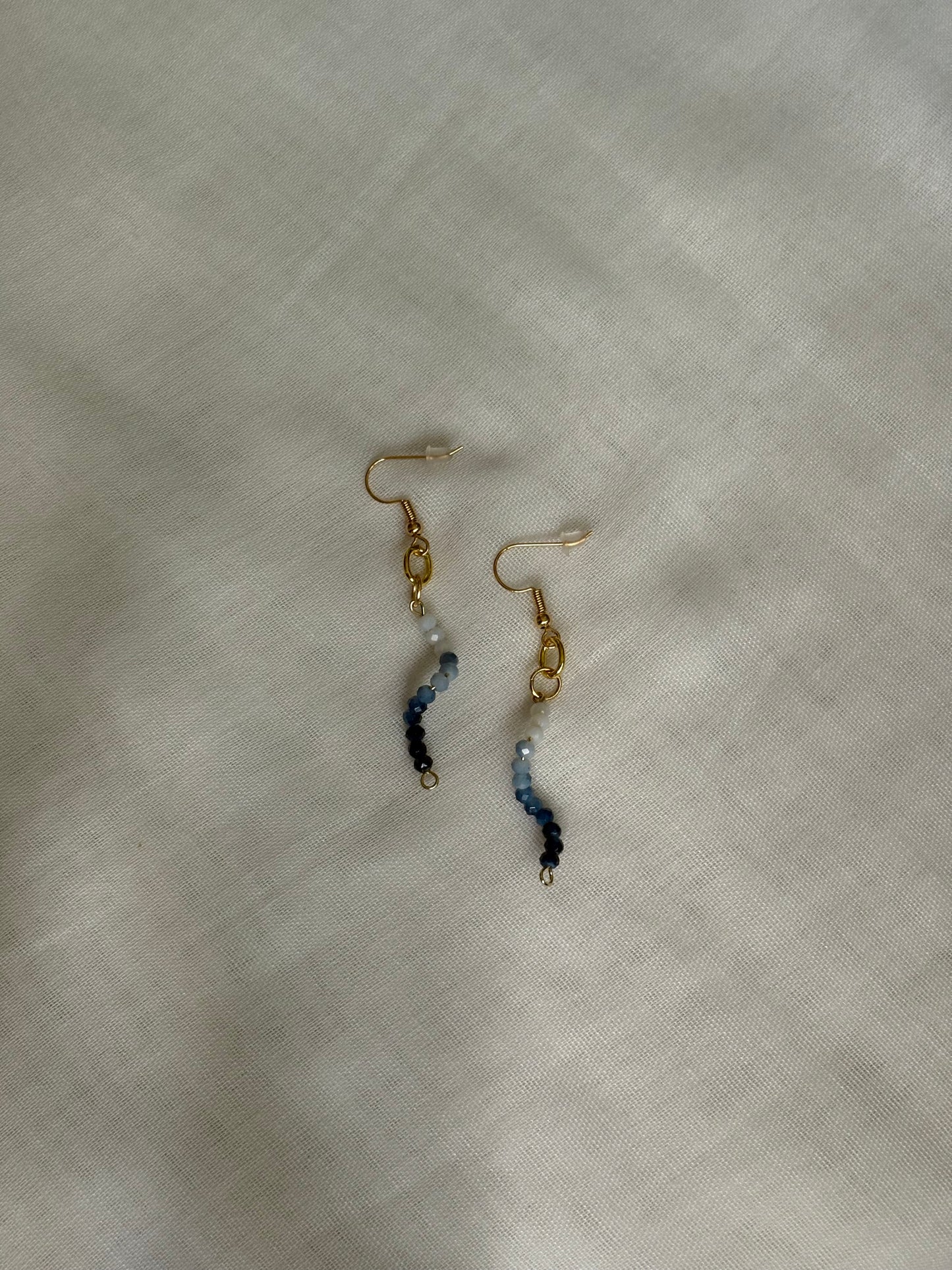 Short Blue Gradient Curving Gold Earrings